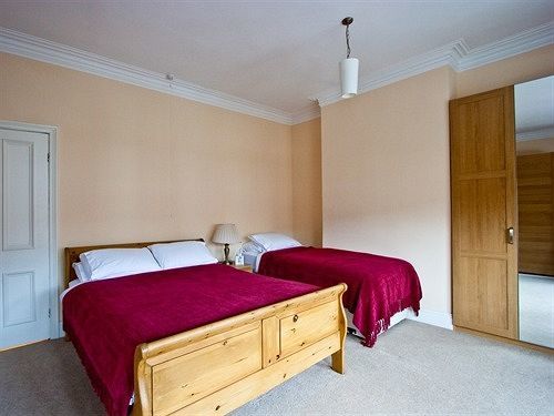 Woodland Guesthouse Дарлингтън Екстериор снимка